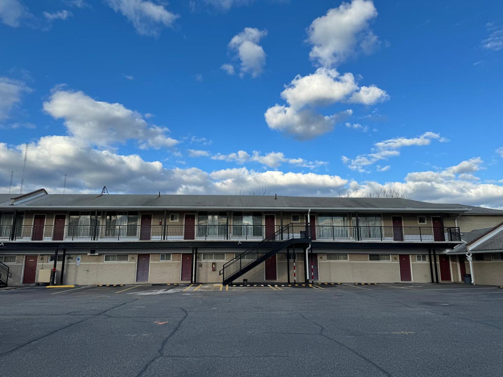 Royal Motel Сикокъс Екстериор снимка